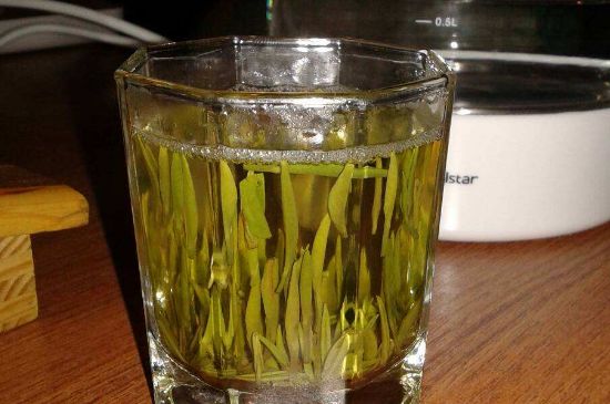 冷泡茶用什么茶葉最好，什么樣的茶適合冷泡？
