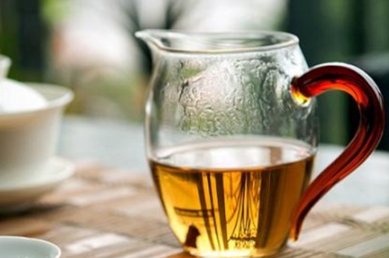 福鼎白茶能長時間悶泡嗎，老白茶可以悶著喝嗎？