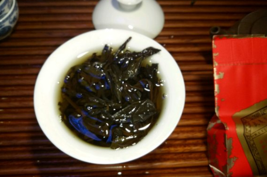 肉桂可以用紫砂壺沖泡嗎，紫砂壺能泡武夷巖茶肉桂用嗎？