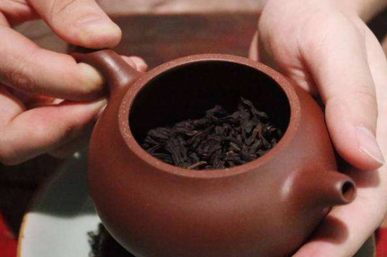 什么泥料的紫砂壺沖泡肉桂，武夷巖茶肉桂用哪種紫砂壺好？