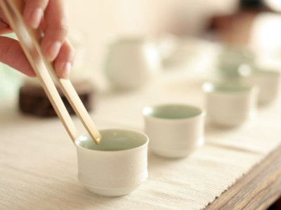 鐵觀音的泡法，水溫100°C最佳第一泡不能喝