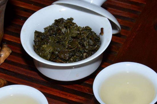 烏龍茶沖泡時(shí)間是多久，怎樣泡烏龍茶