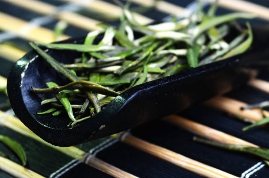 老茶和新茶哪個(gè)好，老茶好喝還是新茶好喝