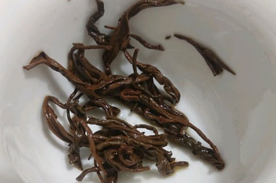 茶葉過期5年了但沒開封，茶葉放久了能喝嗎