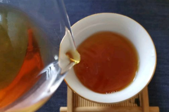 普洱茶十大學(xué)費(fèi)茶排名，吉普H是學(xué)費(fèi)茶？