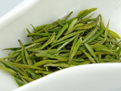 白茶顏色變黃還能喝嗎，發(fā)黃的白茶好不好？