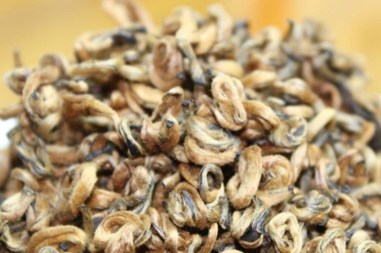 茶葉可以放冰箱嗎，茶需要放冰箱保存嗎