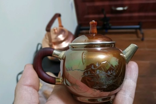 常見的七大材質(zhì)的茶具優(yōu)缺點(diǎn)，用什么材質(zhì)的茶具泡茶最好？