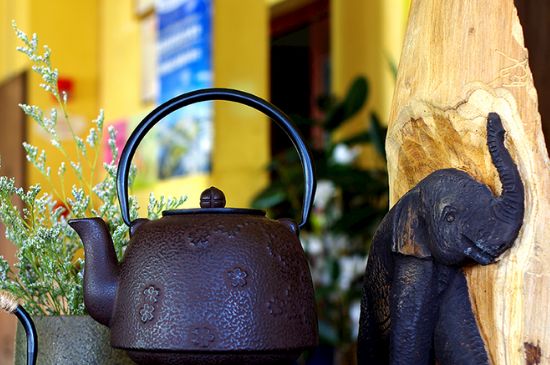 鑄鐵壺開(kāi)壺方法，鑄鐵茶壺怎么開(kāi)壺方法