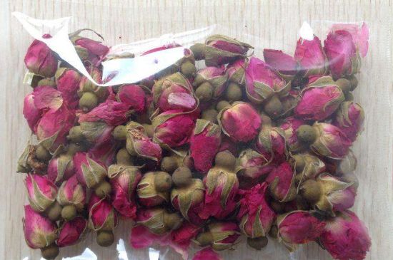 玫瑰花茶上火嗎，盲目喝玫瑰花茶易上火