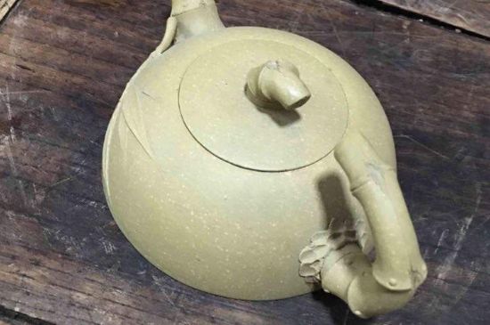 本山綠泥紫砂壺小黑點多嗎，真正本山綠泥會吐黑嗎？