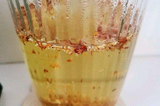 濕氣重可以喝桂花茶嗎，有濕氣的人能喝桂花茶嗎？