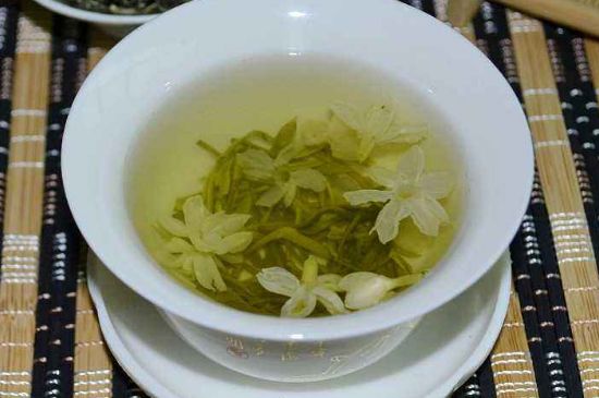 碧潭飄雪是什么檔次的茶，碧潭飄雪屬于什么檔次？