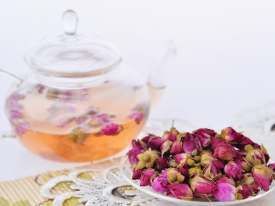 干玫瑰花泡前需要洗嗎，泡玫瑰花需要洗一下嗎？