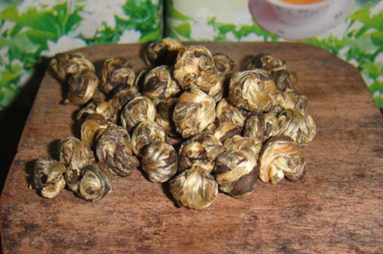 茉莉龍珠一次泡幾顆，茉莉龍珠一一杯放幾顆