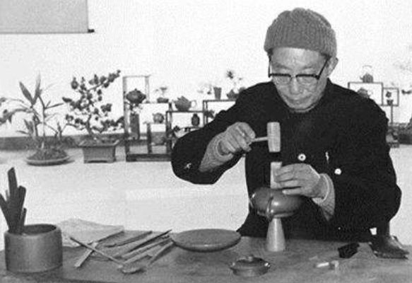 景舟八式紫砂壺圖片及名稱，經(jīng)典壺型顧景舟八式值多少錢(qián)？