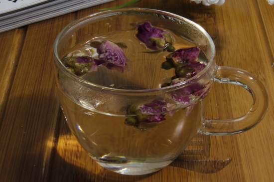 怎么判斷玫瑰花茶好不好，玫瑰花茶怎么樣鑒別