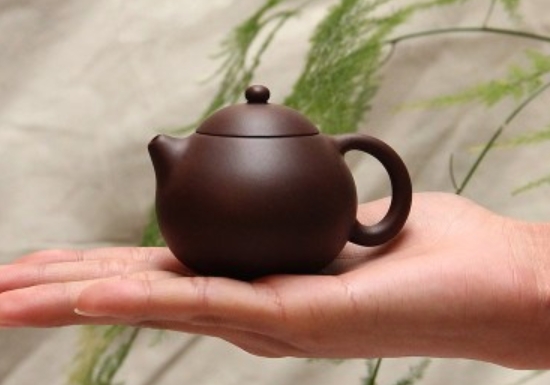 宜興紫砂壺四大經(jīng)典壺型叫什么，傳統(tǒng)紫砂四大名壺介紹