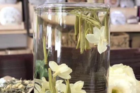 茉莉龍珠保質(zhì)期多長時間，茉莉龍珠茶放幾年了還能喝嗎？