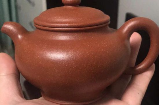 正宗紫砂壺多少錢一套，一套正宗宜興紫砂壺什么價(jià)格