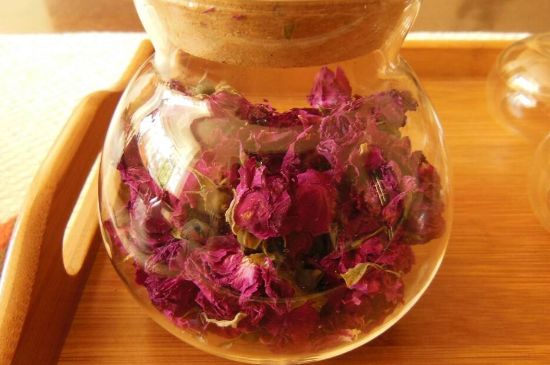 好玫瑰花茶多少錢(qián)一斤啊，玫瑰花茶價(jià)格多少錢(qián)合理？