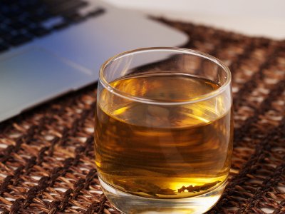 女孩喝茉莉茶的好處，茉莉花茶女生喝好嗎？