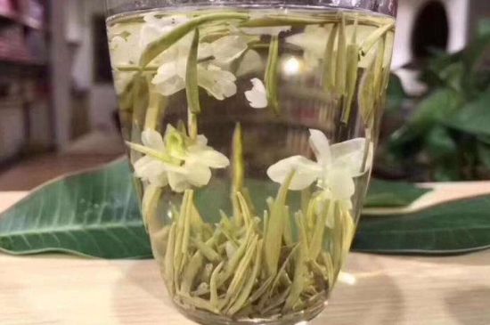 茉莉銀針屬于什么茶，茉莉銀針適合什么人喝？