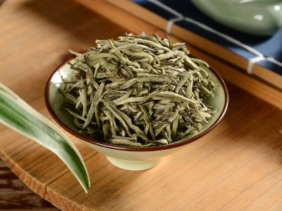 白茶煮好還是泡好喝，老白茶是泡還是煮？