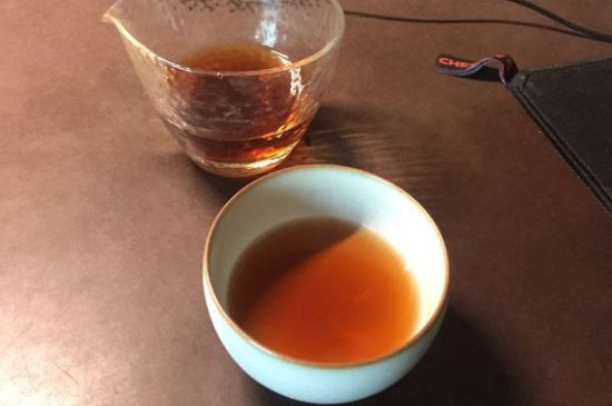 女人喝紅茶最佳時(shí)間，女人晚上喝紅茶好嗎