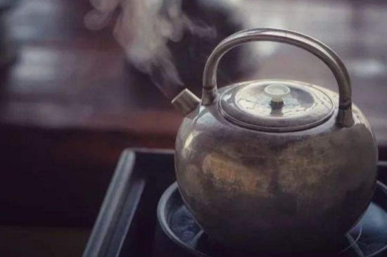 煮茶的步驟圖解，正確的煮白茶方法！