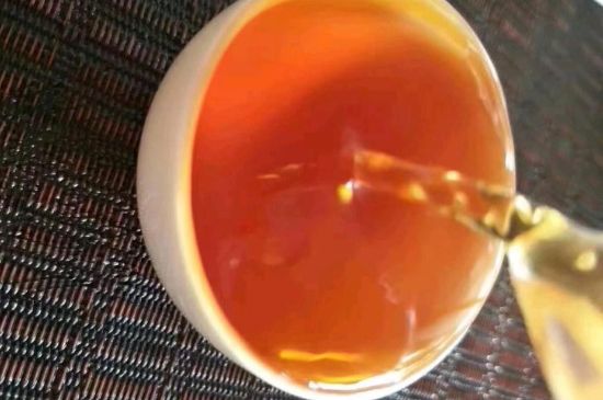 紅茶加冰糖的副作用，紅茶加冰糖好處和壞處