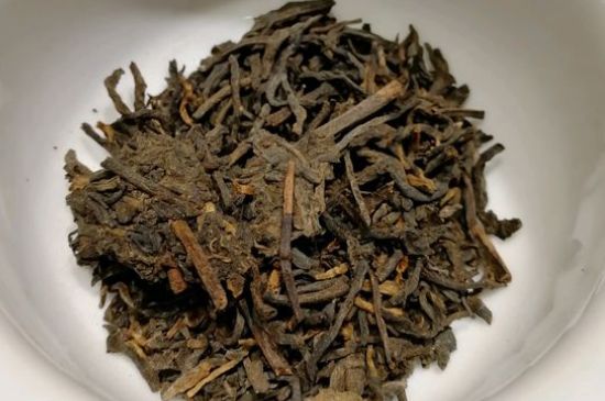 飯后多長時間喝六堡茶最好，六堡茶一天喝多少