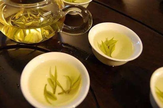 黃茶不適合哪些人喝，黃茶的功效與作用禁忌