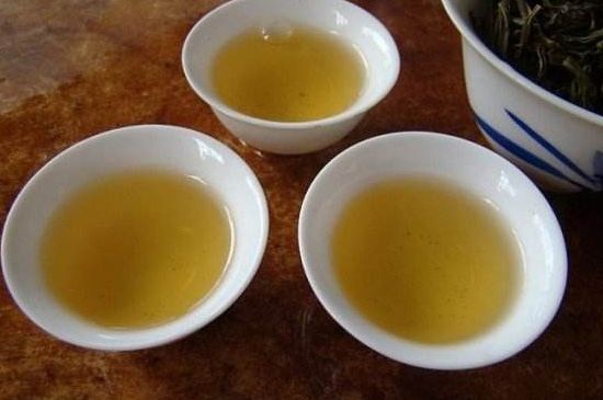 鴨屎香特點(diǎn)介紹，鳳凰單叢茶鴨屎香的口感和來歷