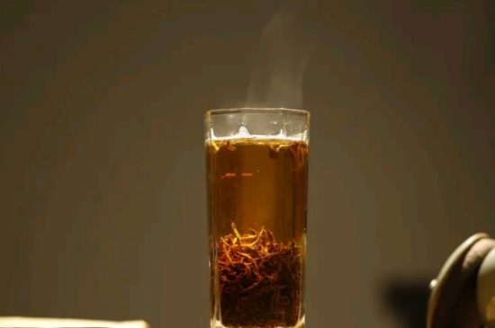 一天3杯紅茶抗癌，常飲紅茶對身體有好處！