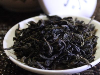 大紅袍好還是白茶好，福鼎白茶和大紅袍哪個(gè)貴？