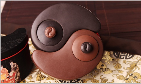 太極陰陽紫砂壺，創(chuàng)意格紫砂壺