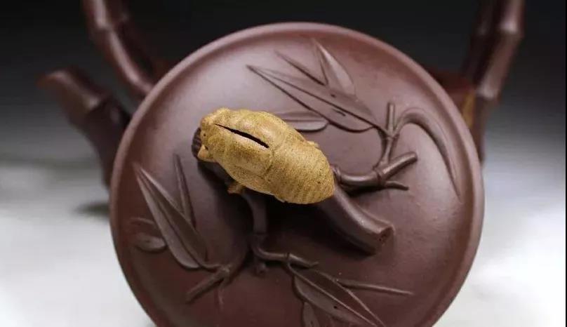 10種最美花器提梁壺，精美別致雕花紫砂壺!